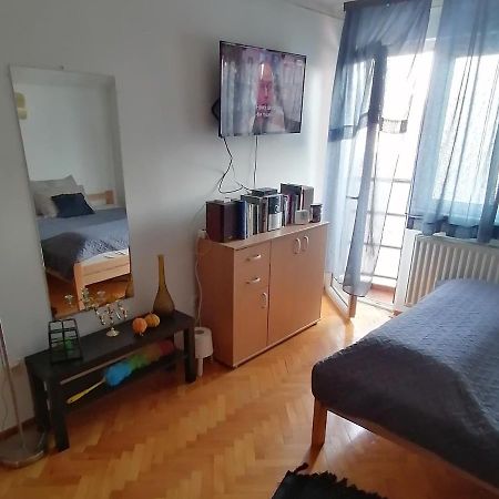 Mansarda Kraljevo Apartment Exterior foto